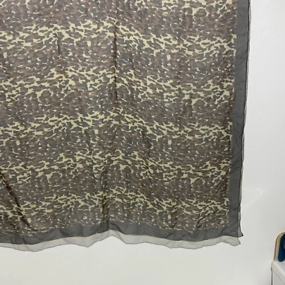 Brown Black Animal Print‎ Rectangular Fashion Sheer Scarf Size 29 x 32
